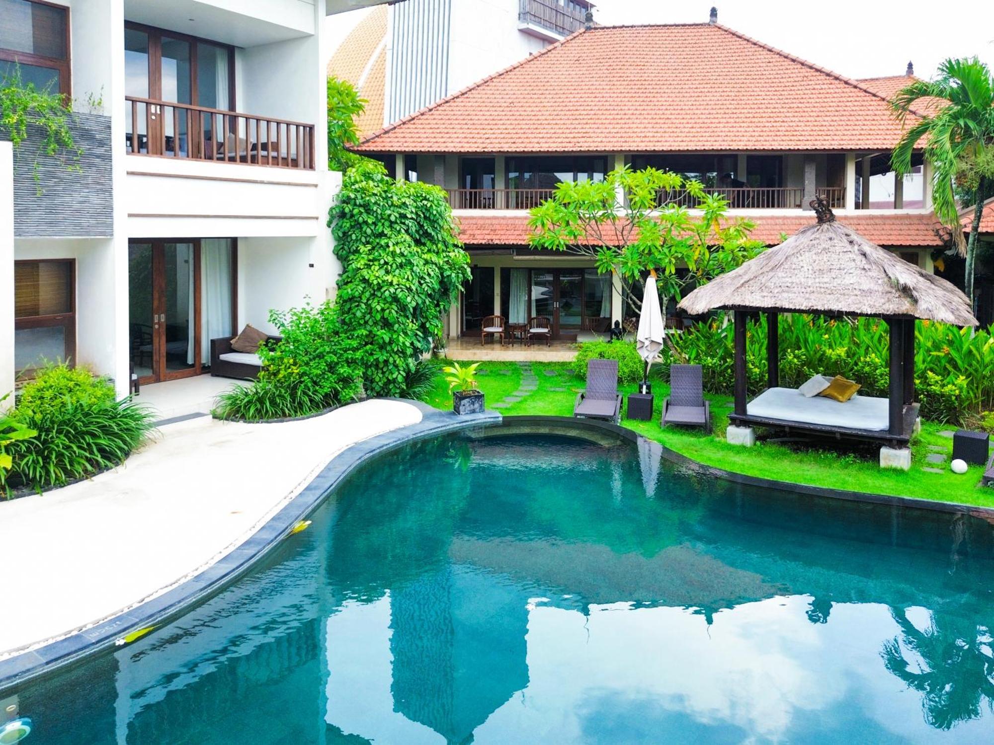 Villa Diana Bali 16 Bedrooms Seminyak Extérieur photo