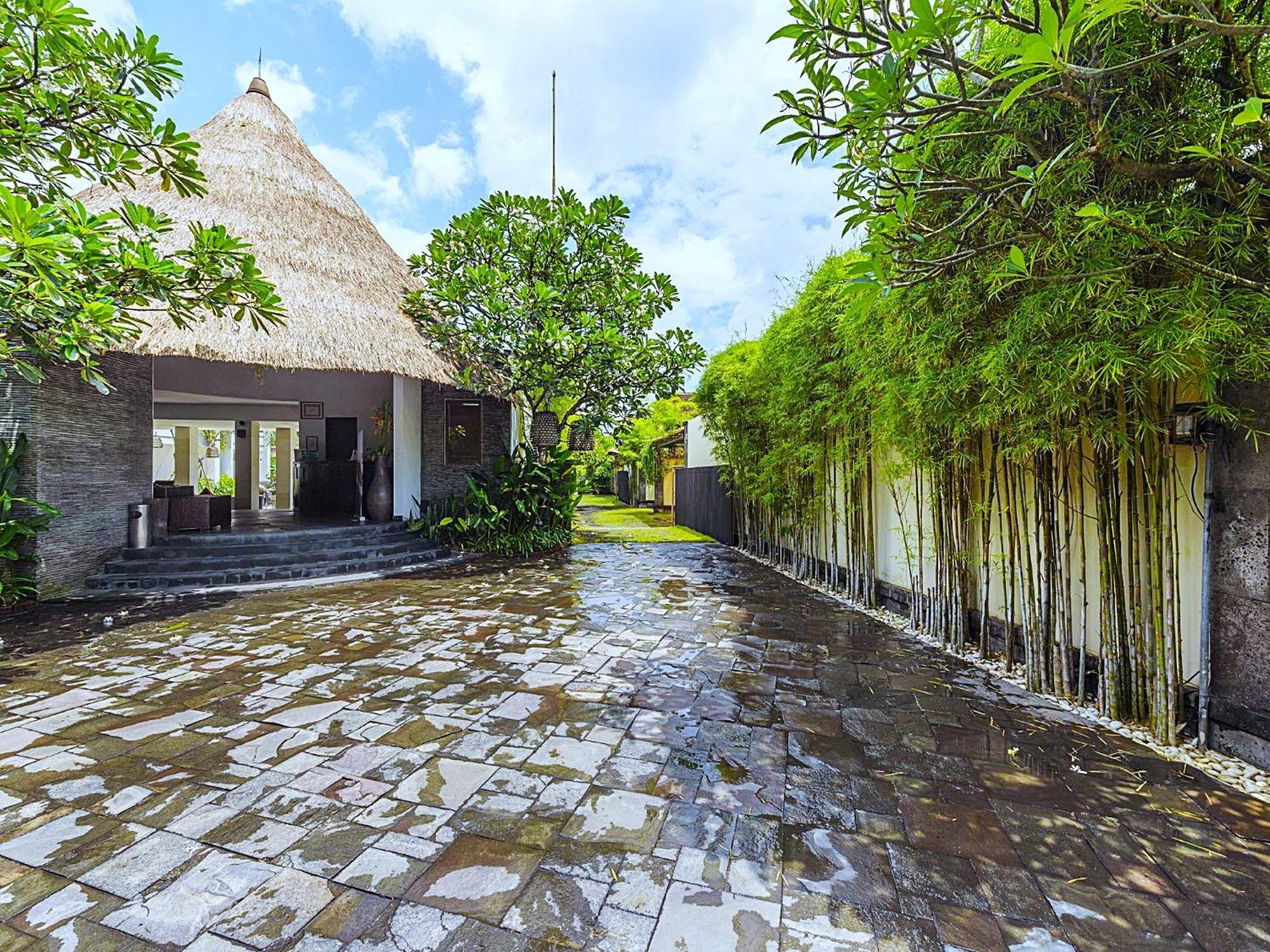 Villa Diana Bali 16 Bedrooms Seminyak Extérieur photo